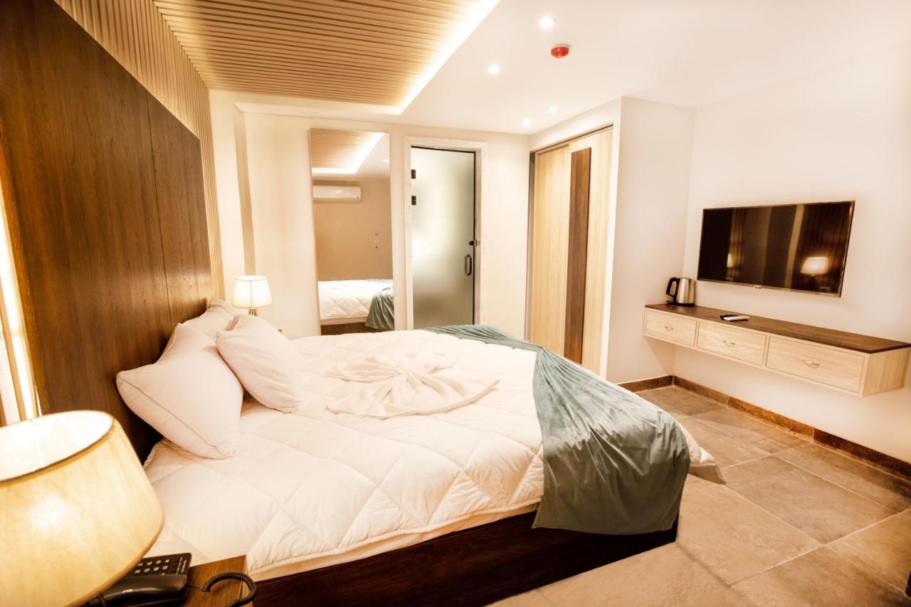 Blue Pyramids Eyes Hotel Al Kawm al Akhdar 外观 照片