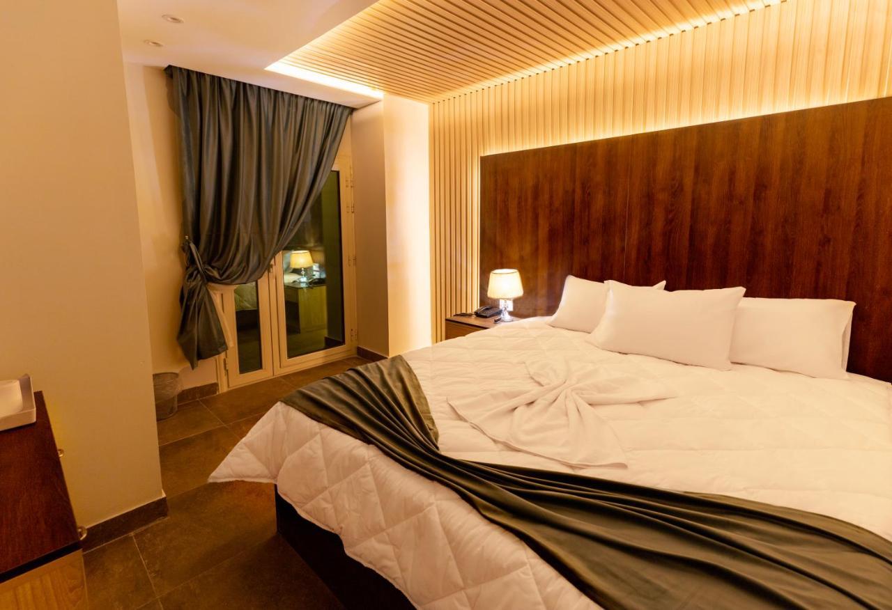 Blue Pyramids Eyes Hotel Al Kawm al Akhdar 外观 照片