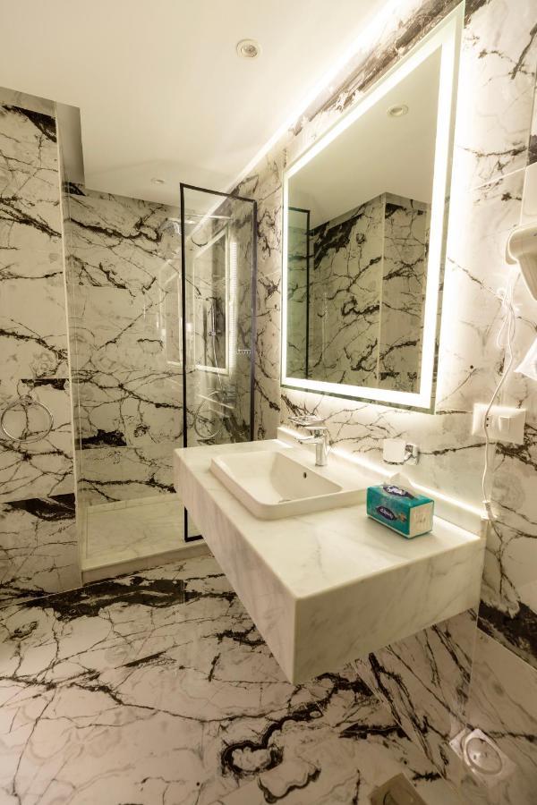 Blue Pyramids Eyes Hotel Al Kawm al Akhdar 外观 照片